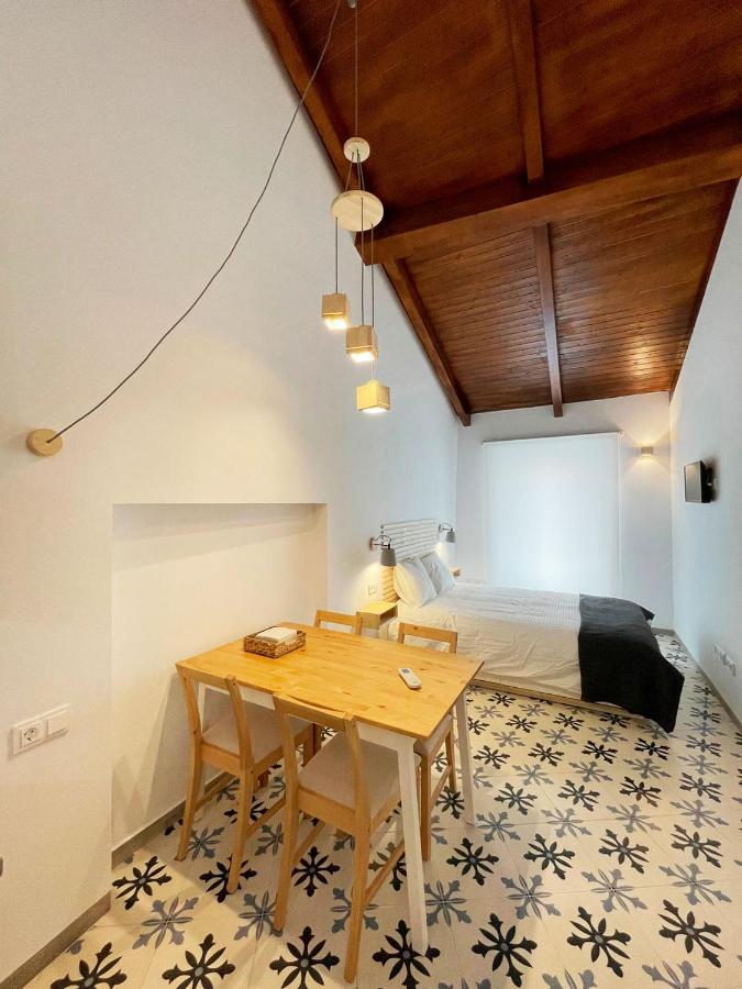 Torre De La Yerba Apartment กาเซเรส ภายนอก รูปภาพ