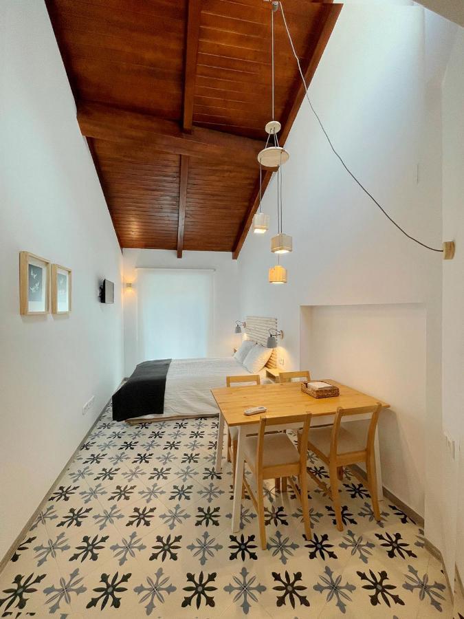Torre De La Yerba Apartment กาเซเรส ภายนอก รูปภาพ